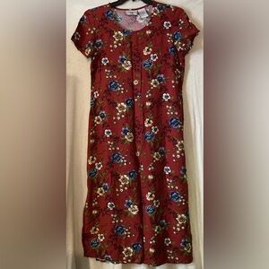 STUDIO EASE  WOMENS SIZE 14P Red Floral Dress.